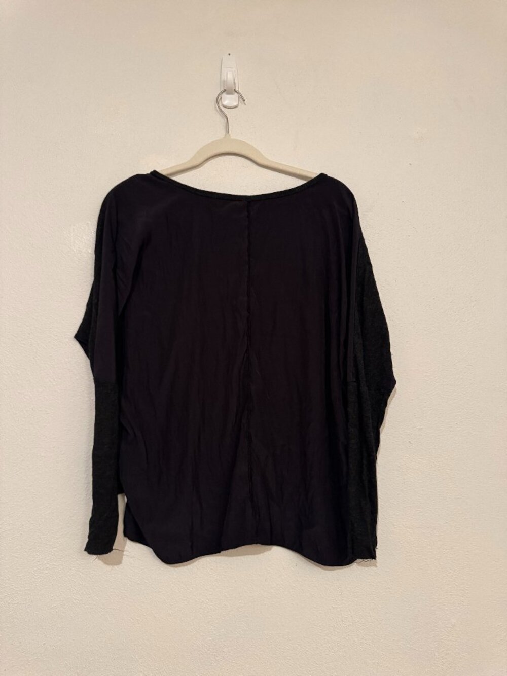 Lola & Sophie New York High-Low Mixed Fabric Top – Size S
